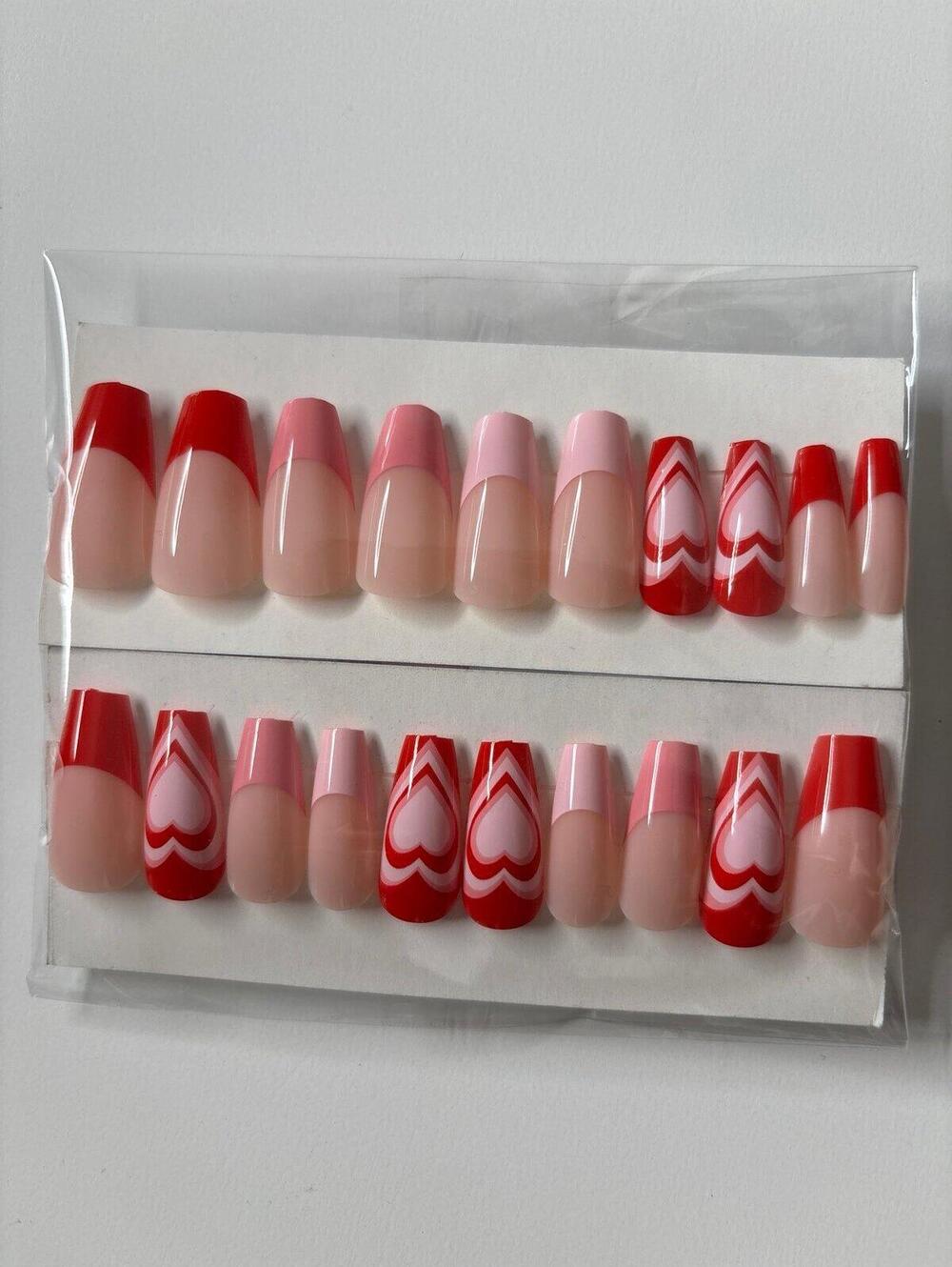 Press on nails hearts retro